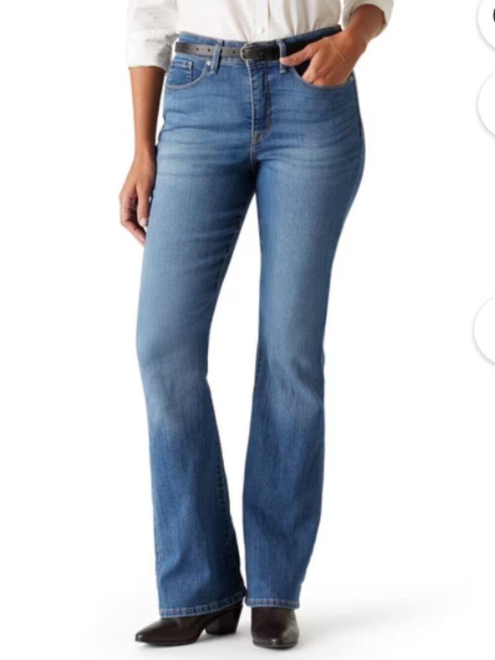 Levi's Totally Shaping Bootcut Women's Jeans - Medium Blue